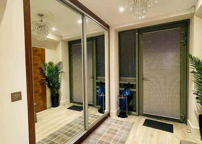 Cozy Ensuite Room- 10 Mins To Centre